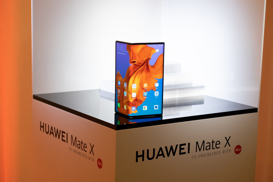 華為Mate X