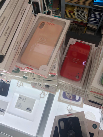 百色右江區(qū)蘋果售后維修點(diǎn):直信創(chuàng)鄴-百色店信息評價(jià)