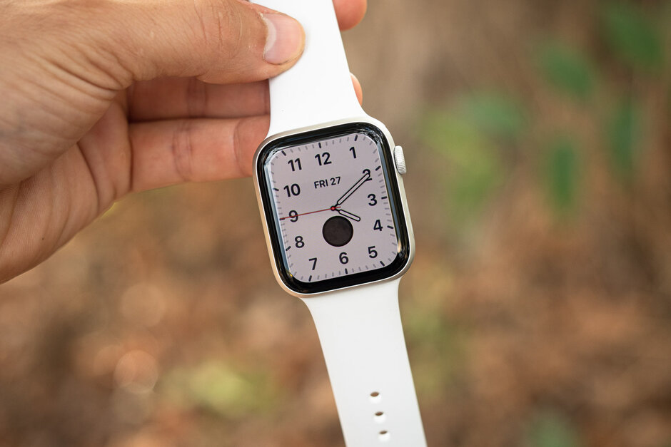 如果你在Best Buy捆綁購買Apple Watch Series 5和PowerBeats Pro，那就省下不少錢